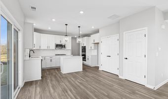 4246 Hayden Valley Dr, Bargersville, IN 46106