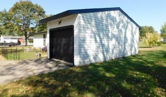 27 Maxwell Ln, Bangor, ME 04401