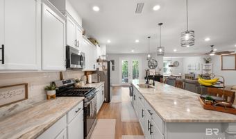 2104 Cate Ct, Bay Minette, AL 36507