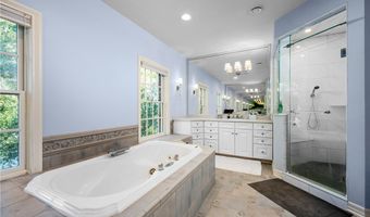 85 Galileo Dr, Amherst, NY 14221