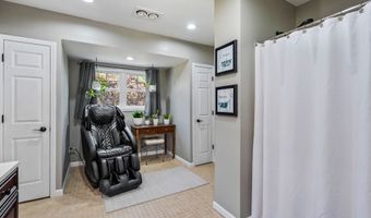 22438 Maple Rdg, Adel, IA 50003