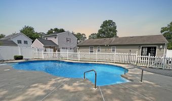 701 Beachwood Blvd, Beachwood, NJ 08722
