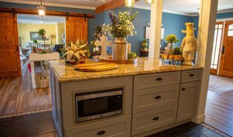 2612 Buck Head Rd, Baxley, GA 31513