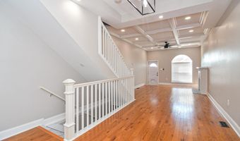 2644 E HOFFMAN St, Baltimore, MD 21213