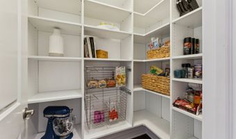 404 W Olive St, Arlington Heights, IL 60004