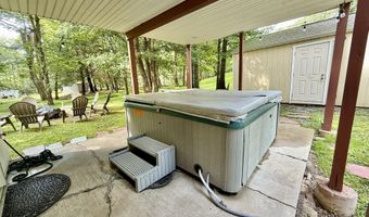 82 Tennyson Cir, Albrightsville, PA 18210