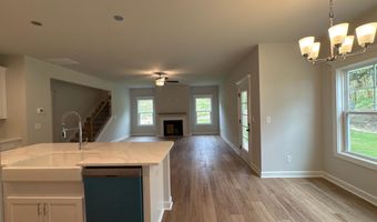 292 Rough Ridge Trl 30, Aberdeen, NC 28315