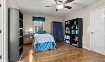 15080 Wright Rd, Athens, AL 35611