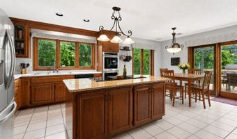 37 Valerie Dr, Bolton, CT 06043