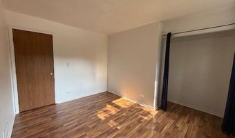 643 Kingsbury Ct, Algonquin, IL 60102