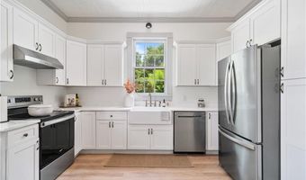 104 Cherry St, Adairsville, GA 30103