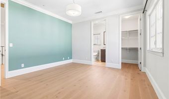 566 S 2nd Ave, Arcadia, CA 91006