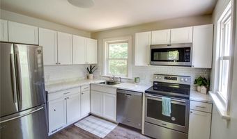 3310 Leo St, Alton, IL 62002