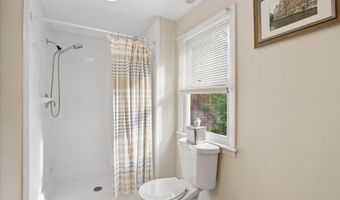 21 Nathaniel Dr, Amherst, NH 03031