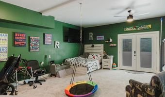 600 Hiram Dr, Bauxite, AR 72011