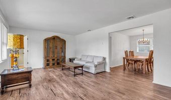 24 Woodland Rd, Bayville, NJ 08721