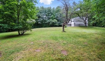 112 Leverett Rd, Amherst, MA 01002