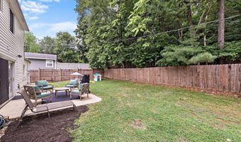 93 Idlebrook Ln, Aberdeen, NJ 07747