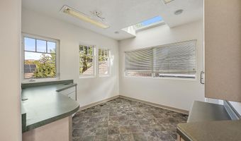 1049 Siskiyou Blvd, Ashland, OR 97520