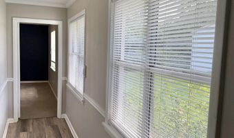 199 W Oak St, Atmore, AL 36502