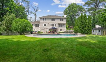 10 Duffys Ln, Darien, CT 06820