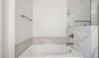 1485 Faircrest Ln, Alpharetta, GA 30004