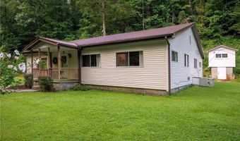 114 Pebbles Dr, Alkol, WV 25501