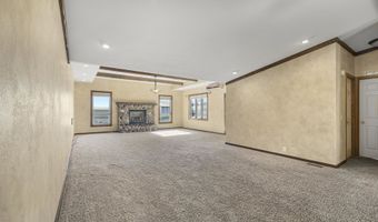 221 Cottonwood Ln, Blackfoot, ID 83221