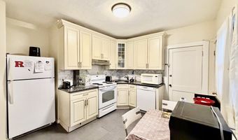 1468 Commonwealth Ave #2, Boston, MA 02135