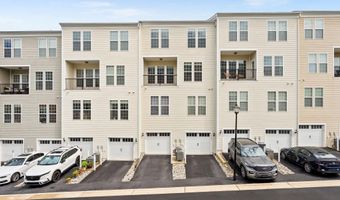 42703 WARDLAW Ter, Ashburn, VA 20147