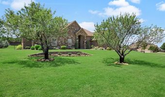 201 Sandstone Ln, Weatherford, TX 76085