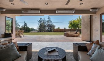 3181 Goldenspur Dr, Camarillo, CA 93010
