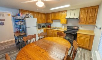 1004 Lake Viking Ter, Altamont, MO 64620