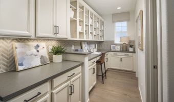 9046 S Shawnee Ct, Aurora, CO 80016