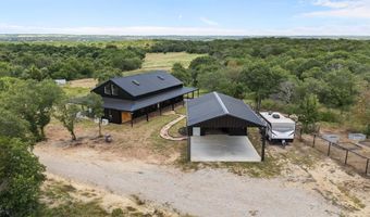 707 Wells Ln, Weatherford, TX 76085