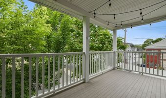 176 Medford St 176, Arlington, MA 02474
