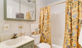 8606 FALKSTONE Ln, Alexandria, VA 22309