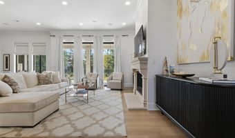 699 Savannah Estates Blvd, Biloxi, MS 39532