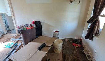 910 2nd Ave, Ackley, IA 50601