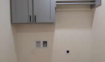 9878 Magnolia Ave, California City, CA 93505