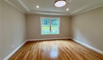 51 Sunset Lake Cir, Coventry, RI 02816