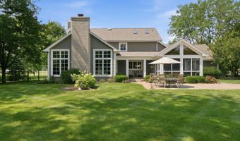 23855 W Sarah Ct, Antioch, IL 60002