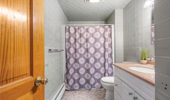 150 Marlow St, Cranston, RI 02920