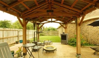 1608 N San Antonio St, Alton, TX 78573