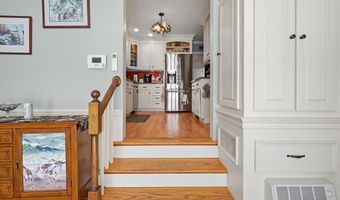 34 Windsor Ave, Augusta, ME 04330