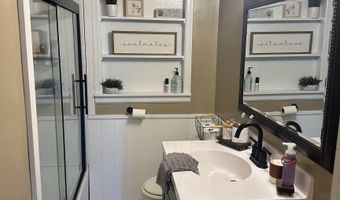 1115 Washington Ave E, Albia, IA 52531