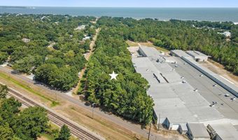 Central Avenue, Bay St. Louis, MS 39520
