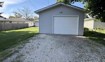1107 4Th Ave, Ackley, IA 50601