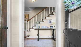 705 Overlook Dr, Alliance, OH 44601