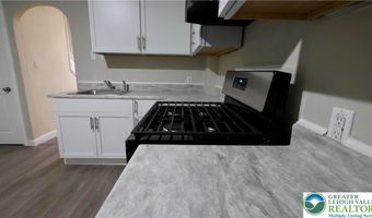 836 Elliger St, Allentown, PA 18102